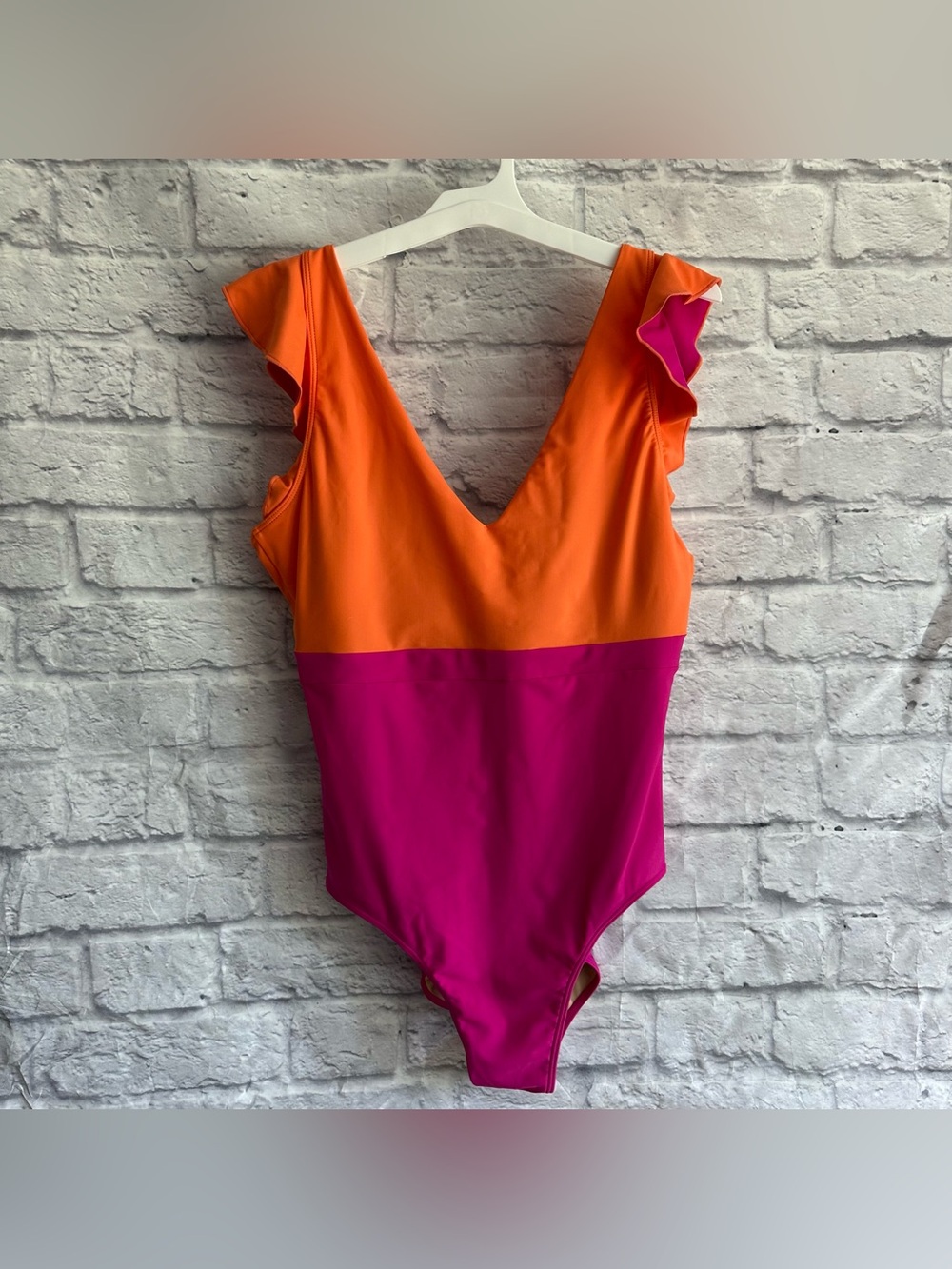 PREOWNED SUMMERSALT BACKFLIP RUFFLE ONE PIECE BATHING SUIT SZ 16 PINK ORANGE